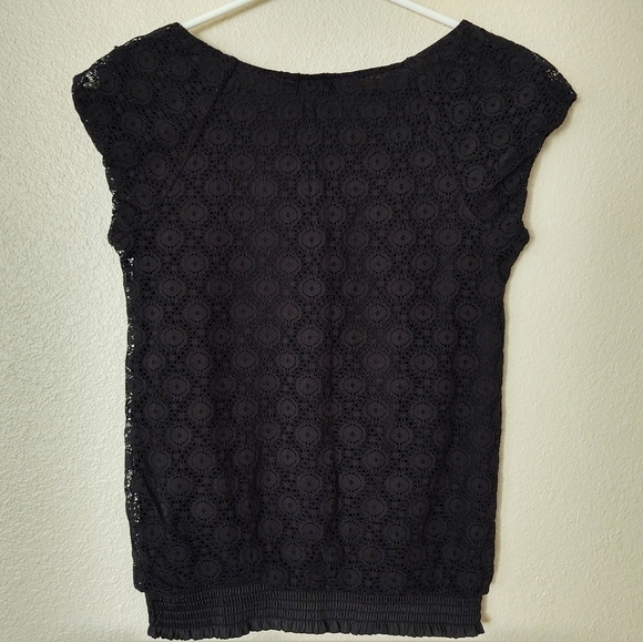 CREATIVE Design Works | Black Lace Tee - Picture 2 of 6